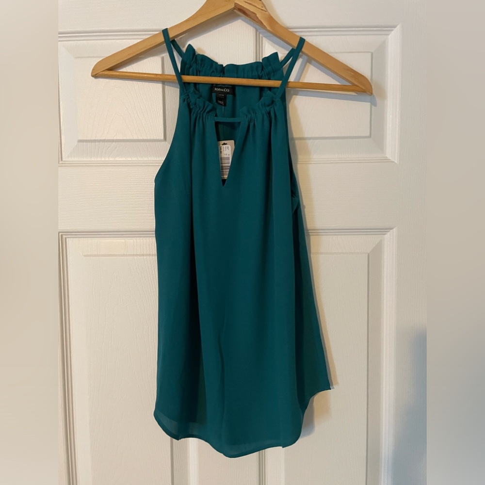 NWT- R W & Co chiffon tank, XS